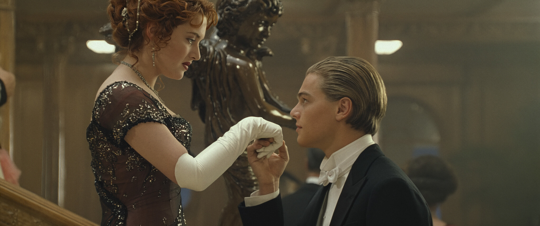 "It's been 25 years..." Titanic rerelease trailer and images Caution